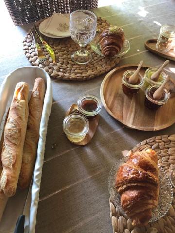 Bed and Breakfast La Ferme De Gringalet Anthon Zewnętrze zdjęcie